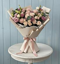 Букет цветов из:  Розы и Лизиантусы в Новорайчихинске