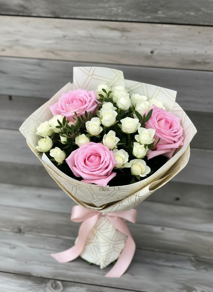 Букет цветов из: Розы в Новорайчихинске