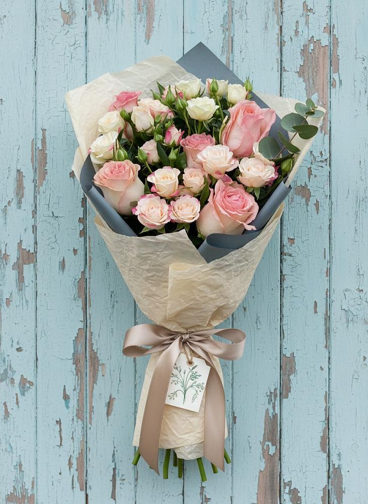 Букет цветов из: Розы в Новорайчихинске