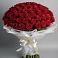 Букет 101 Красная роза Блэк Мэджик в Новорайчихинске