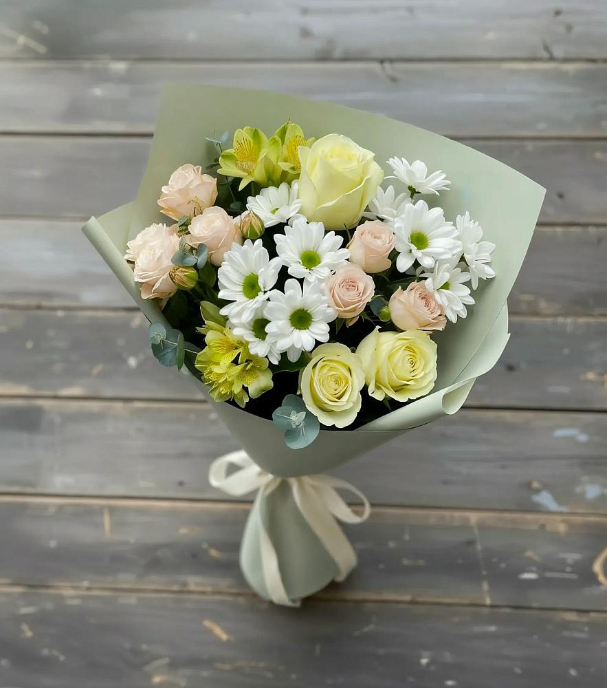 Букет цветов из: Альстромерии, Розы и Хризантемы в Новорайчихинске