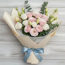 Букет цветов из:  Лизиантусы в Новорайчихинске