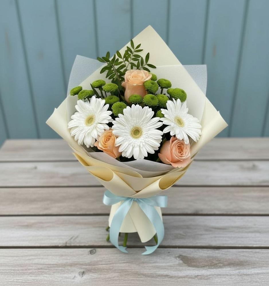 Букет цветов из: Герберы, Розы и Хризантемы в Новорайчихинске