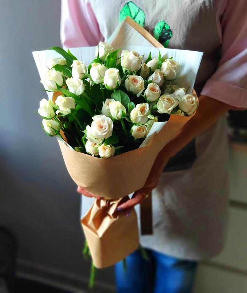 Букет цветов из: Розы в Новорайчихинске