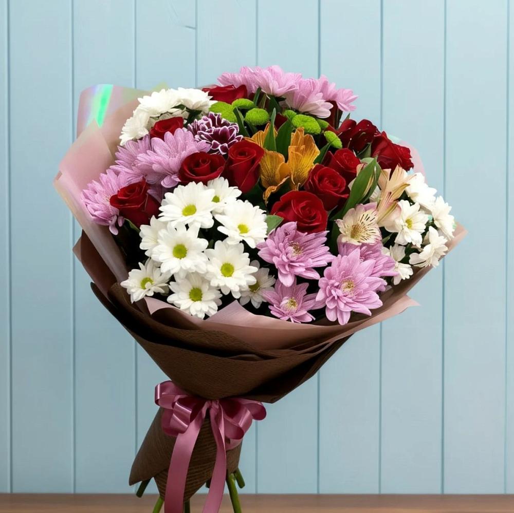 Букет цветов из: Розы, Хризантемы и Альстромерии в Новорайчихинске