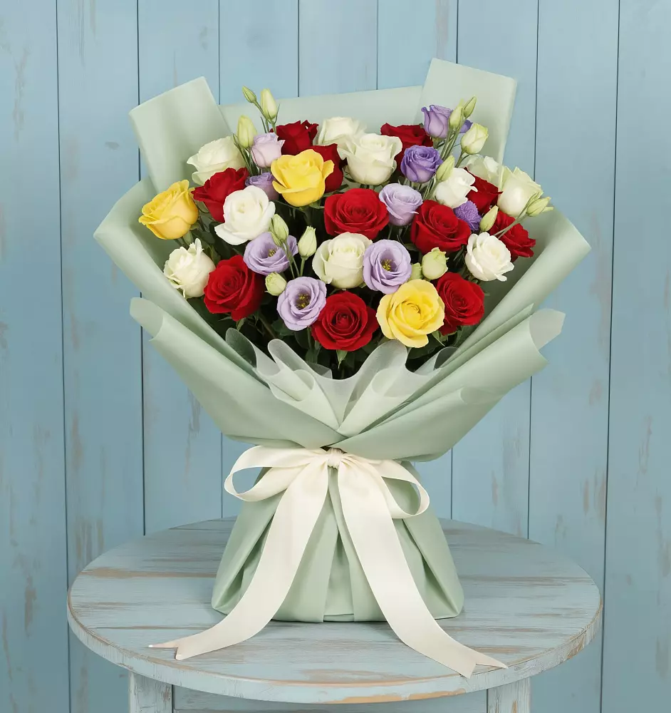 Букет цветов из: Розы в Новорайчихинске