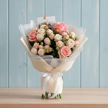 Букет цветов из:  Розы в Новорайчихинске