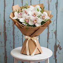 Букет цветов из:  Орхидеи и Розы в Новорайчихинске